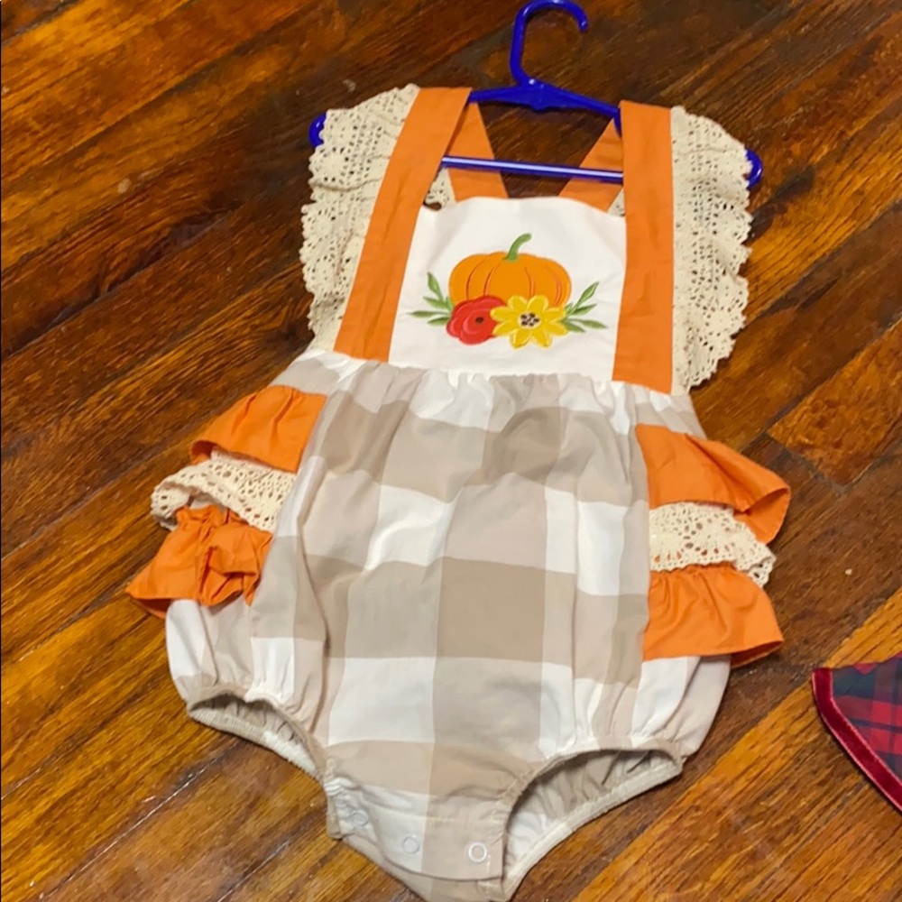 3t darling Mae Ricrac ruffles bubble